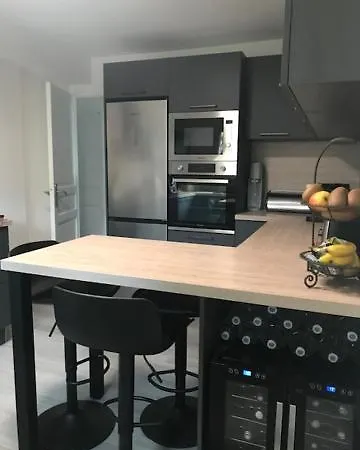 Holiday home Maison Au Calme Arboree