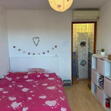 Holiday home Maison Au Calme Arboree *